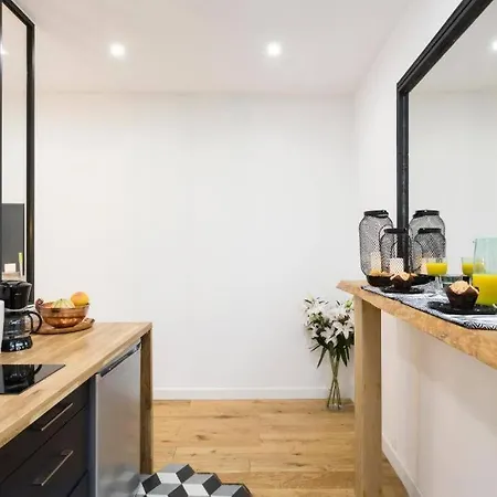 Apartman Architect S Designer Studio Near To Eiffel Tower