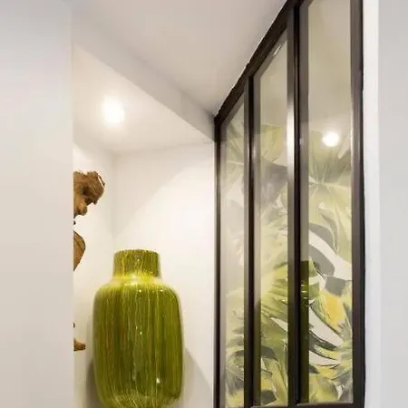 Apartman Architect S Designer Studio Near To Eiffel Tower *